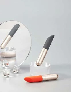 Love Not War Amore Vibrators