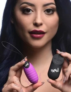 Bang! 28X Ribbed Silicone Egg Vibrators