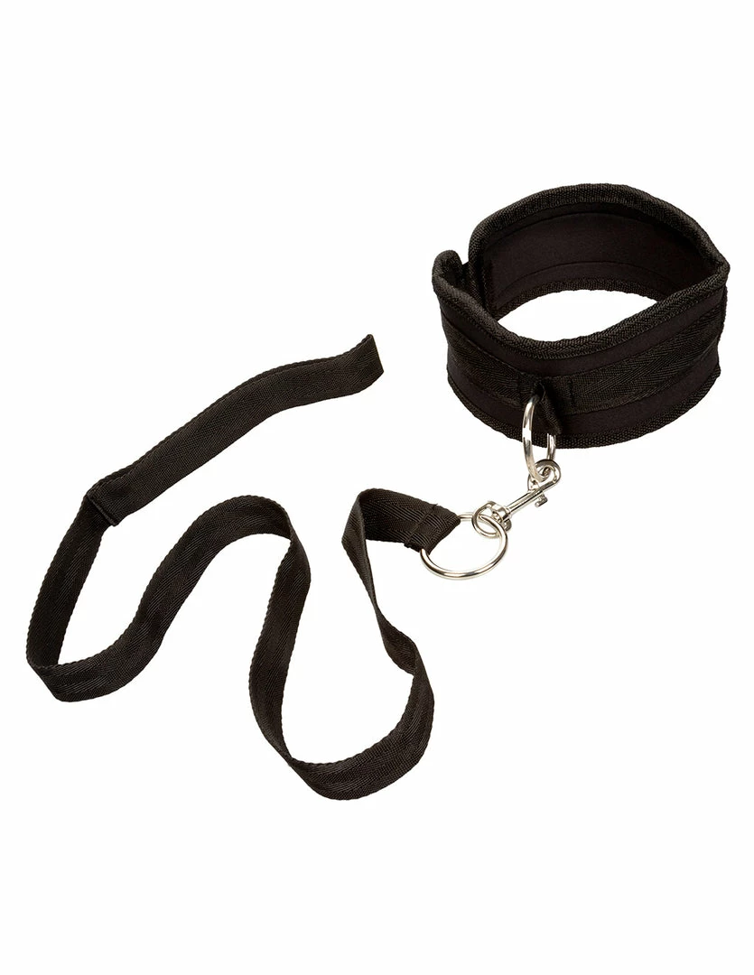 Bondage HUSTLER® Lovers Collar W/ Leash 1 Bondage HUSTLER® Lovers Collar W/ Leash